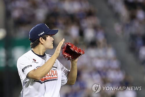 두산 김택연, 46일 만에 1군 복귀…LG 새 외국인 리오스도 첫선