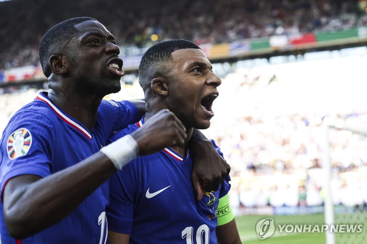 뎀벨레, 음바페 비판에 "도를 넘었다" 일침