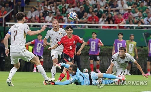 2026 월드컵 한국 vs 체코전, KBS 시청률 8.5%로 1위…이영표·전현무 해설 화제