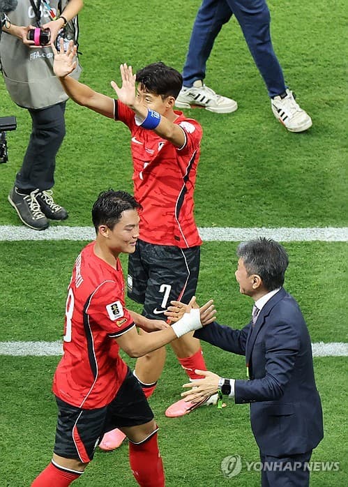 사임 앞둔 정몽규 회장, 체코전 역전승 선수들에 "투지에 박수"