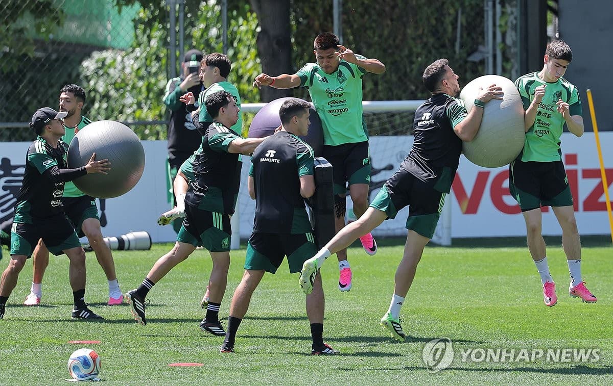 한국, 2차전 멕시코전 대비 '우측 수비 강화' 전술 준비