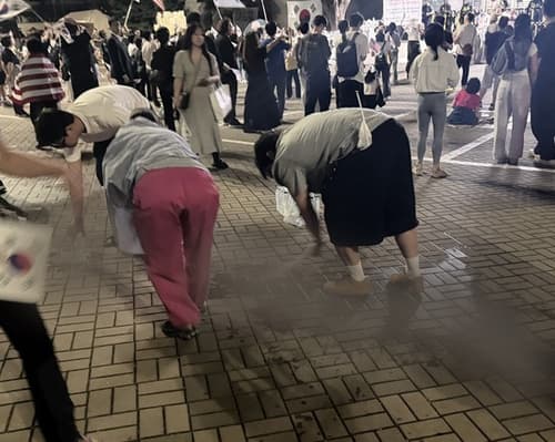잠실개표소 시위 현장에서 흉기 자해…경찰과 대치 끝 제압